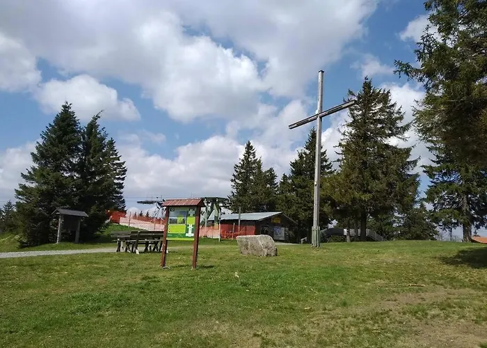 Mezonet Almberg Jaj *