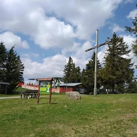 Mezonet Almberg Jaj *